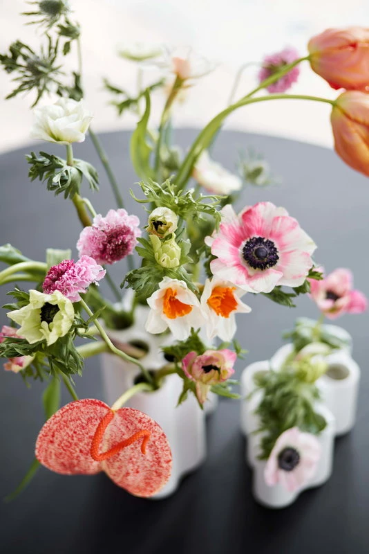 Vitra Nuage Céramique Vase, Large 8 Vitra Nuage Céramique Vase, Large - Image 6