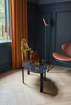 AYTM Folium Vase, S, Amber -FINISH DESIGN SHOP AYTM 01 305