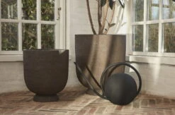 AYTM Globe Watering Can, Large, Black 11 AYTM Globe Watering Can, Large, Black -FINISH DESIGN SHOP AYTM D2 13 864