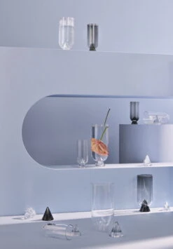 AYTM Glacies Vase, M, Black -FINISH DESIGN SHOP AYTM D3 17 205