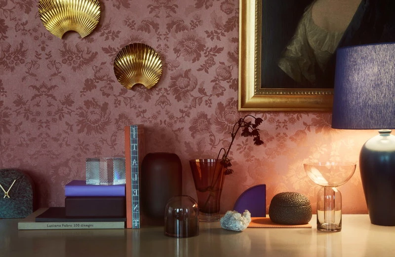 AYTM Torus Vase, Black - Amber 7 AYTM Torus Vase, Black - Amber - Image 5