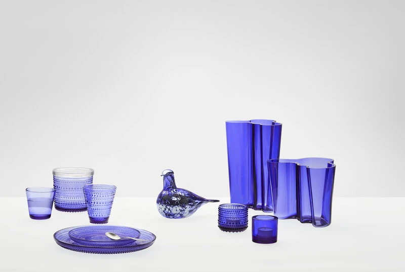 Iittala Aalto Vase 251 Mm, Ultramarine Blue 4 Iittala Aalto Vase 251 Mm, Ultramarine Blue - Image 2