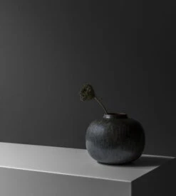 Klassik Studio Alvin Round Vase, Green -FINISH DESIGN SHOP DSC06128