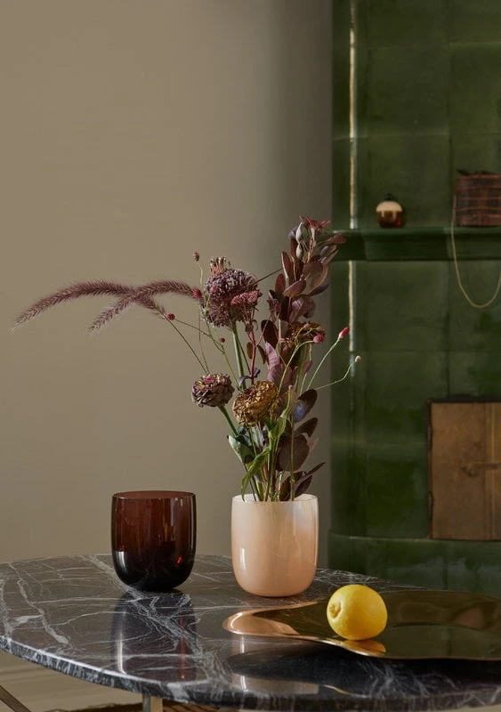 Katriina Nuutinen Pulmu Vase, Apricot 6 Katriina Nuutinen Pulmu Vase, Apricot - Image 4