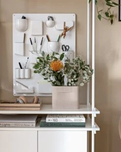 Muuto Ridge Vase, 16,5 Cm, Beige 13 Muuto Ridge Vase, 16,5 Cm, Beige -FINISH DESIGN SHOP Home Office Design Stories x My Full House 2