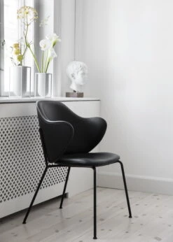 By Lassen Kubus Lolo Vase, White -FINISH DESIGN SHOP IMGL6862