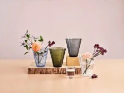 Iittala Kastehelmi Vase 154 Mm, Moss Green 11 Iittala Kastehelmi Vase 154 Mm, Moss Green -FINISH DESIGN SHOP Iiittala 2018 Kastehelmi Kartio