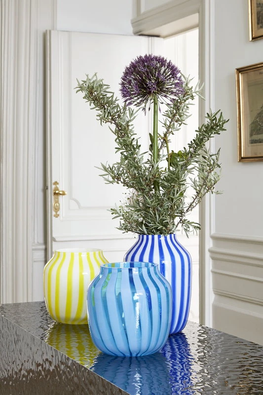 HAY Juice Vase, Wide, Yellow 6 HAY Juice Vase, Wide, Yellow - Image 4