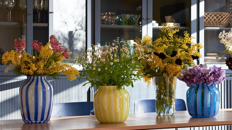 HAY Juice Vase, Wide, Yellow 7 HAY Juice Vase, Wide, Yellow - Image 5