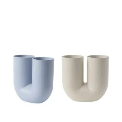 Muuto Kink Vase, Sand -FINISH DESIGN SHOP Kink vase group Muuto 5000x5000 hi res