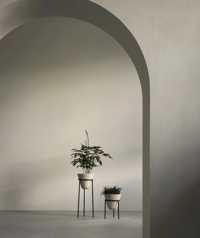 MENU Daiza Planter, 65 X 25 Cm, Ivory 5 MENU Daiza Planter, 65 X 25 Cm, Ivory - Image 3