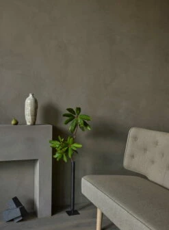 MENU Stance Vase, 50 Cm, Bronzed Brass -FINISH DESIGN SHOP MENU Stance Vase Radiohus Sofa