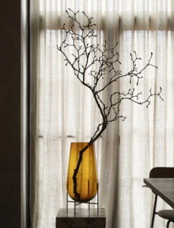 MENU Échasse Vase, Large, Amber -FINISH DESIGN SHOP MENU chasse Plinth