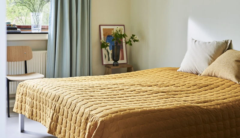 HAY Bottoms Up Vase, L, Navy Blue 5 HAY Bottoms Up Vase, L, Navy Blue - Image 3