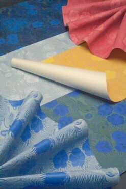 Pihlgren Ja Ritola Kiurujen Yö Wallpaper, Kobolt Blue -FINISH DESIGN SHOP PR tekstuuri 2