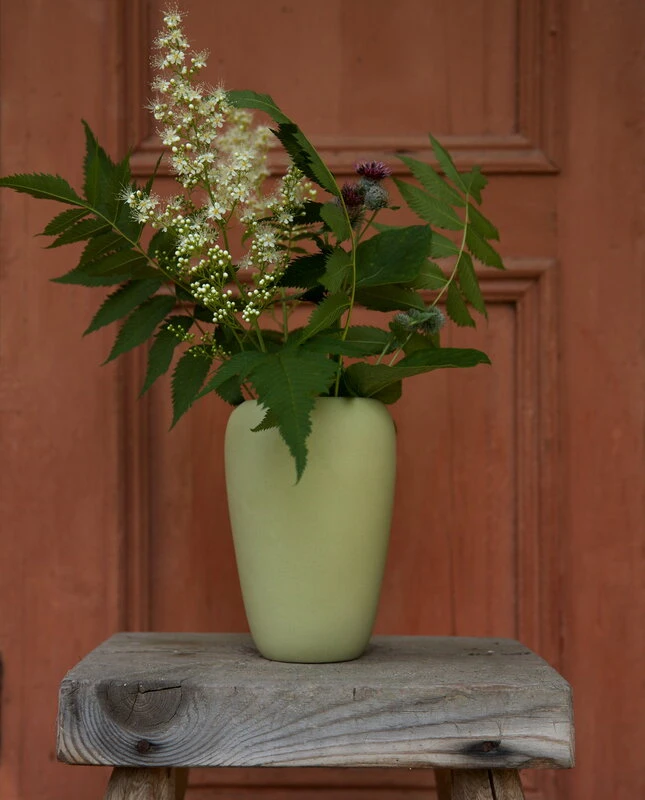 Lokal Helsinki Silmu Vase, Green 6 Lokal Helsinki Silmu Vase, Green - Image 4