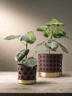 Klong Trio Flower Pot, Medium, Dark Red -FINISH DESIGN SHOP Trio Dark red varm vgg