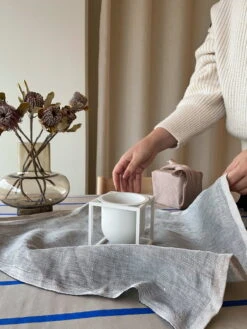 Marimekko Umpu Vase, Clay -FINISH DESIGN SHOP design stories paketointivinkit gift wrapping ideas 2 1 ma