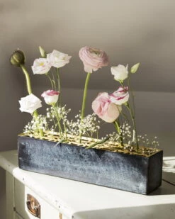 Klong Äng Vase, Rectangular, Brass 9 Klong Äng Vase, Rectangular, Brass -FINISH DESIGN SHOP ng rektangulr milj sanna krantz noresize