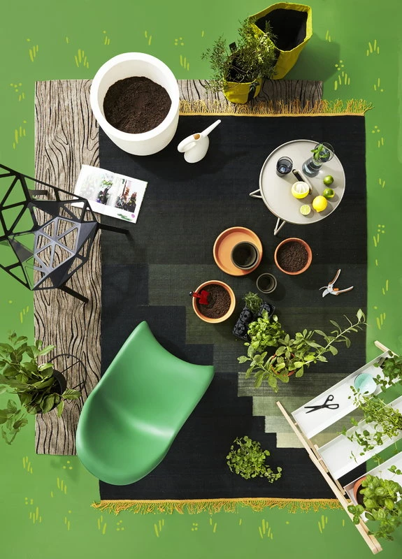 Alessi Diva Watering Can, White 4 Alessi Diva Watering Can, White - Image 2